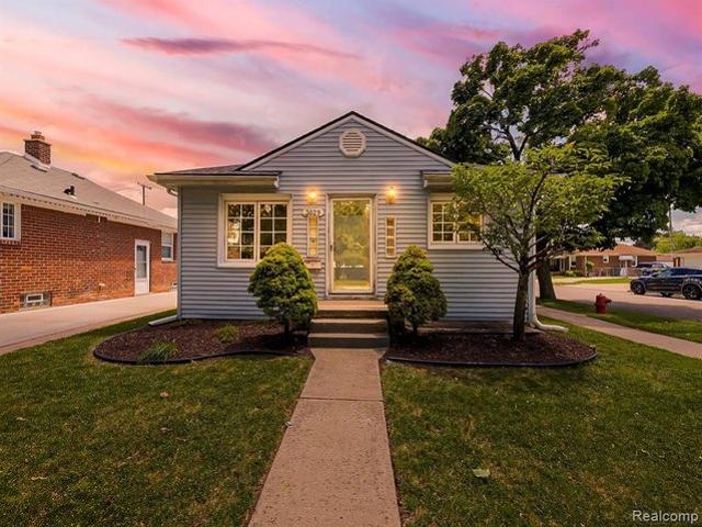 House for sale in Lincoln Park, Michigan