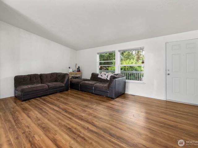 House for sale in Thurston, Washington
