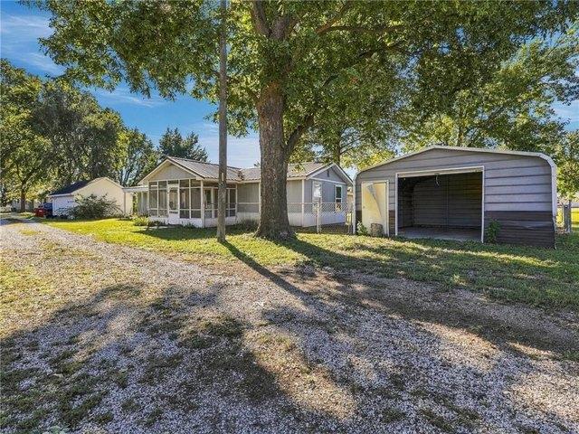 House for sale in Orrick, Ray County