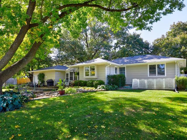 House for sale in Dallas Center, Dallas County