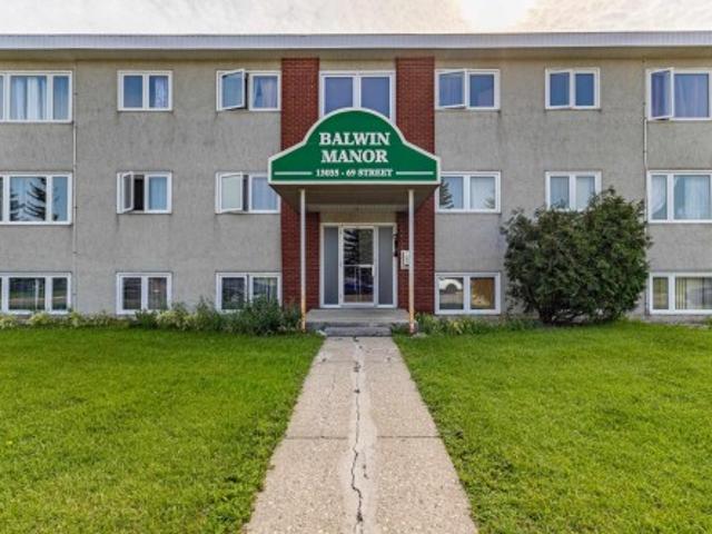 Condo for sale in Wedgewood, Alberta
