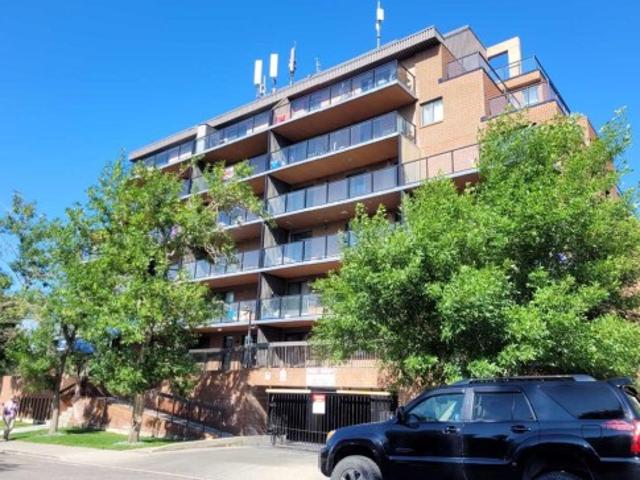 Condo for sale in Richmond, Calgary