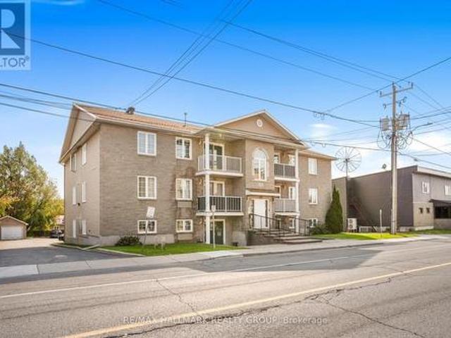 Condo for sale in Clarence-rockland, Ontario
