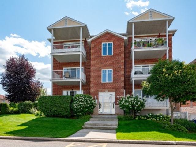 Condo for sale in Brossard, Quebec