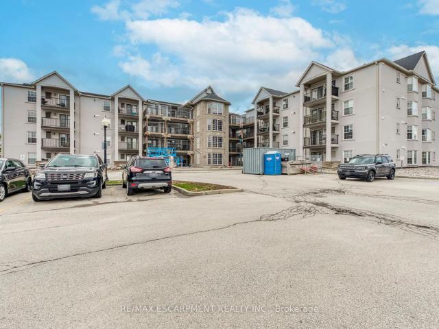 Condo for sale in Burlington, Ontario