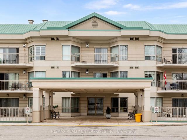 Condo for sale in Georgetown, Ontario
