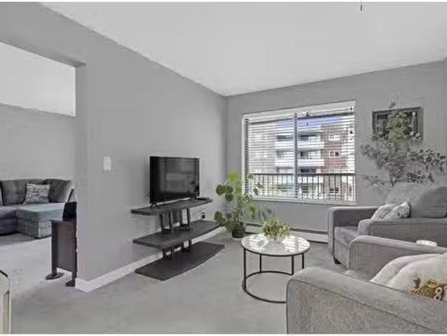 Condo for sale in Abbotsford, British Columbia