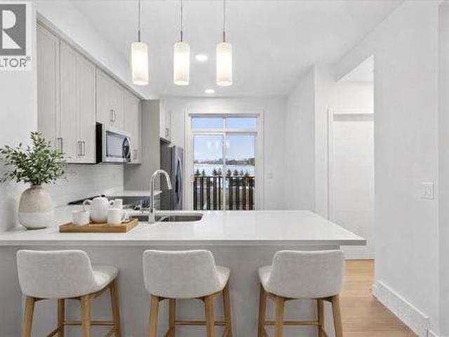 Townhouse for sale in Northwest, Alberta