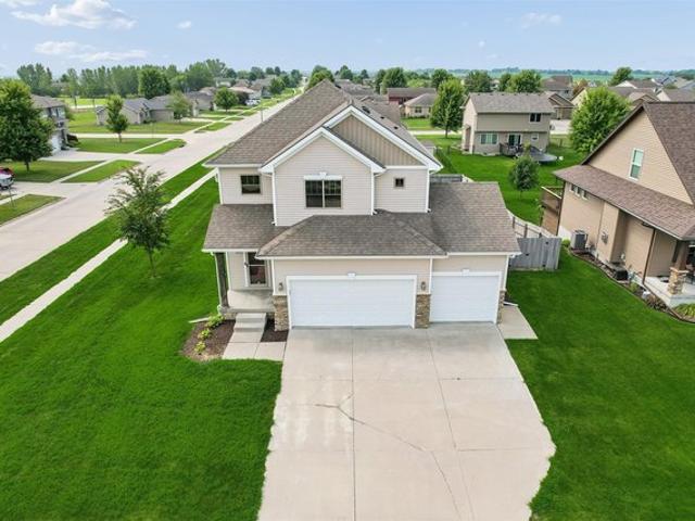 House for sale in Altoona, Iowa