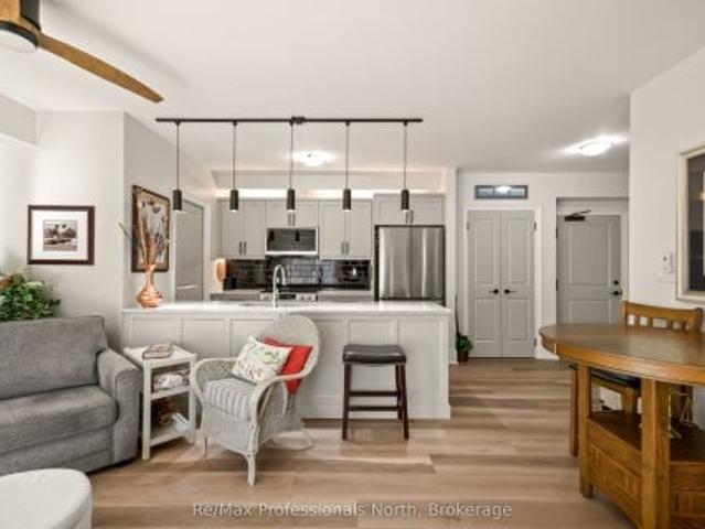 Condo for sale in Muskoka, Ontario