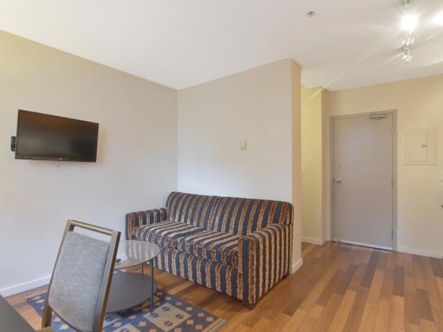 Apartment for rent in Surrey, British Columbia