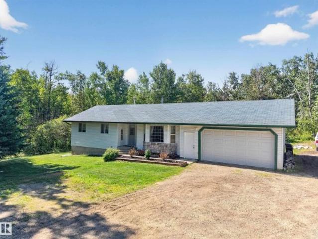 House for sale in Alberta