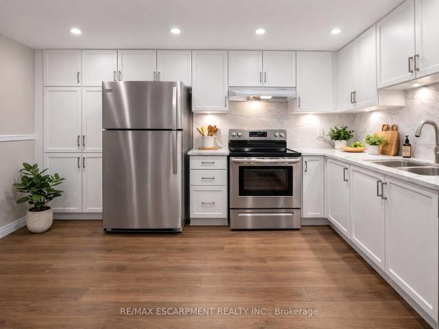 Condo for sale in Burlington, Ontario