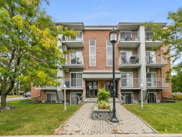 Condo for sale in La Prairie, Montérégie