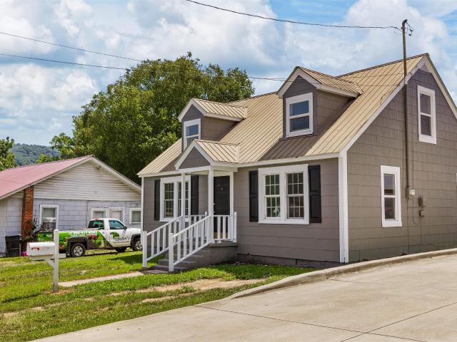House for sale in Flat Rock, Alabama