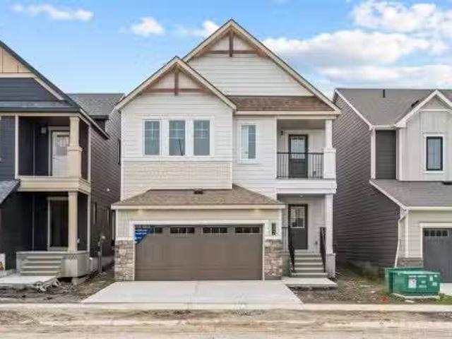 House for sale in Airdrie, Alberta