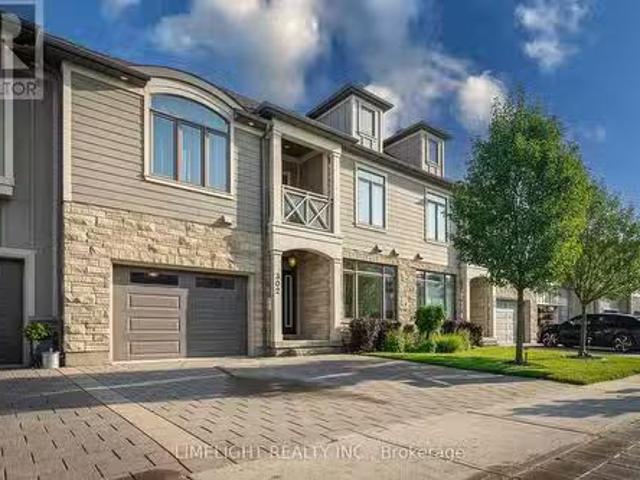 Condo for sale in Arva