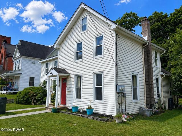 House for sale in Hawley, Pennsylvania
