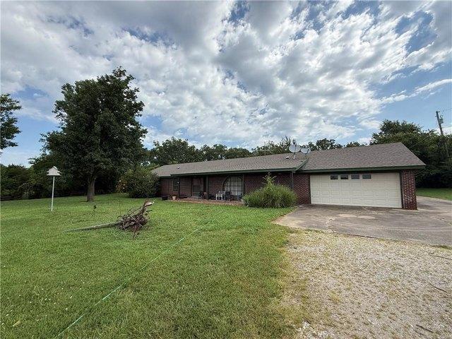 Farm for sale in S Coffeyville, Oklahoma