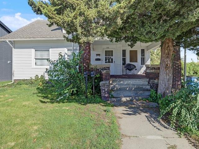 House for sale in Indianola, Warren County