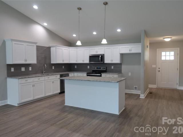 Townhouse for sale in Catawba, North Carolina