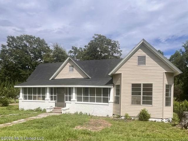 House for sale in Poplarville, Mississippi