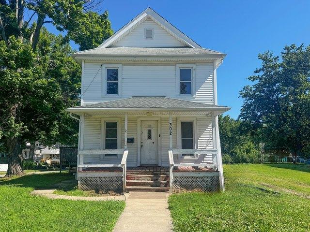 House for sale in Kewanee, Illinois