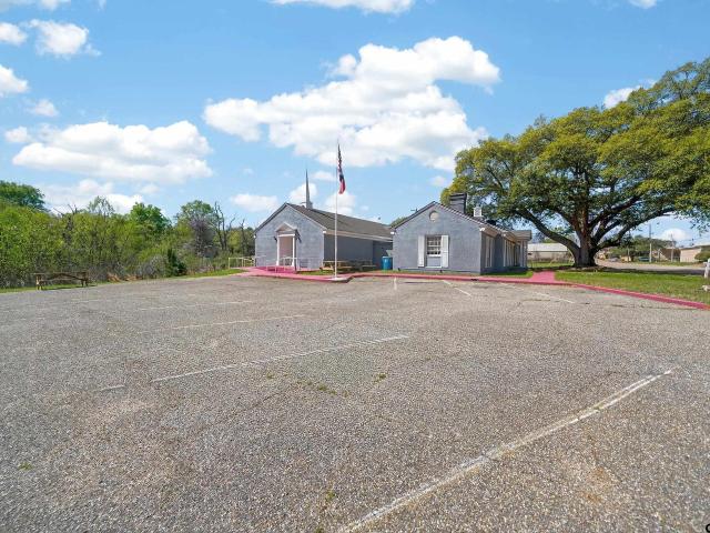 House for sale in Overton, Texas