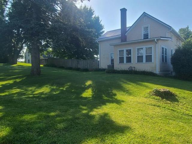 House for sale in Garnavillo, Iowa