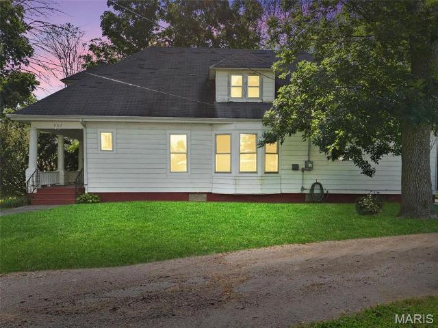 House for sale in Montgomery City, Missouri