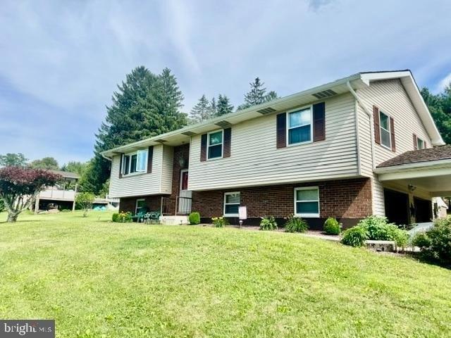 House for sale in Gordon, Pennsylvania
