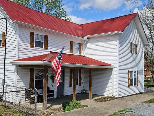 House for sale in Augusta, Kentucky