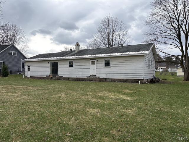 House for sale in Oneida, New York