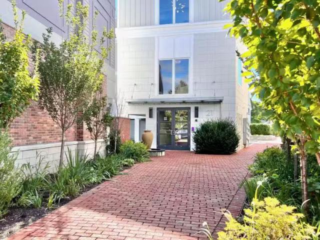 Apartment for rent in New Canaan