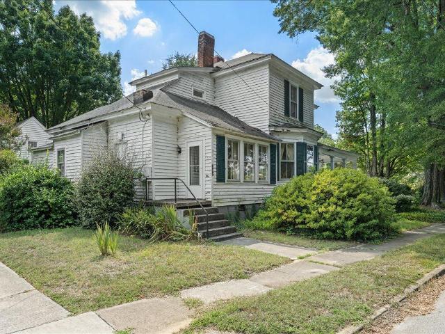 House for sale in Warrenton, Warren County