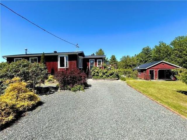 House for sale in Miramichi Bay, New Brunswick