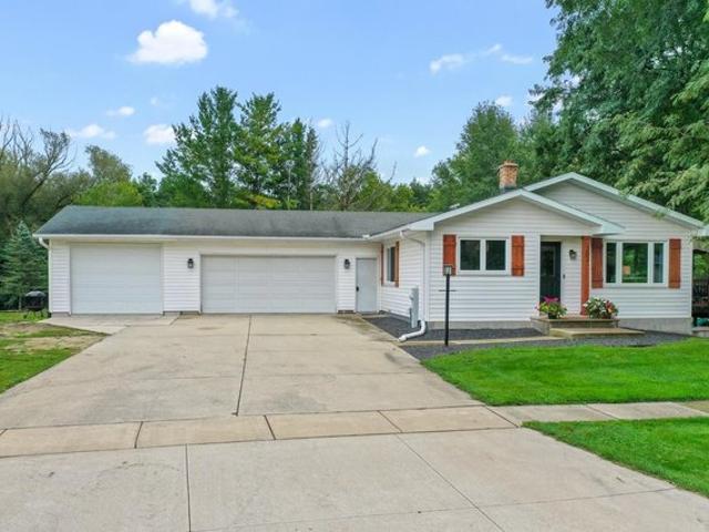 House for sale in Rosendale, Fond du Lac County