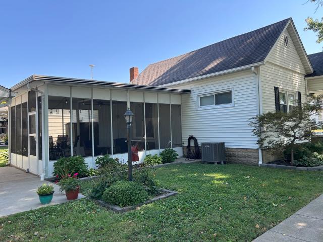 House for sale in Carterville, Illinois