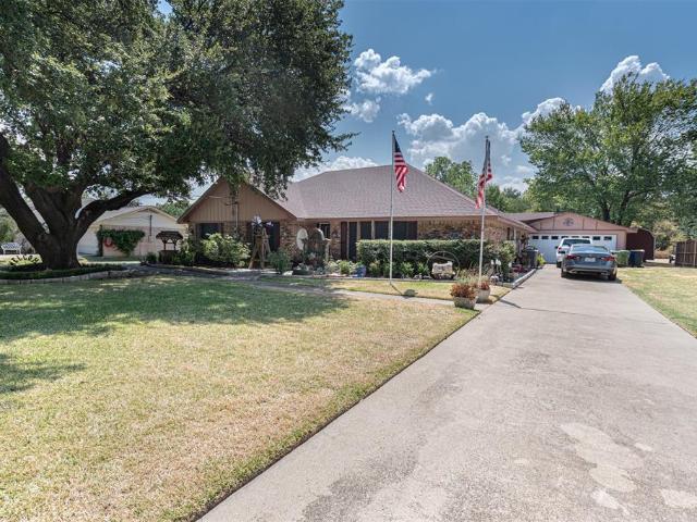 House for sale in Seagoville, Texas
