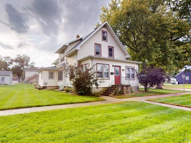 House for sale in Alta, Buena Vista County