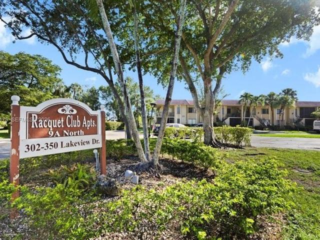 Condo for sale in Weston, Florida