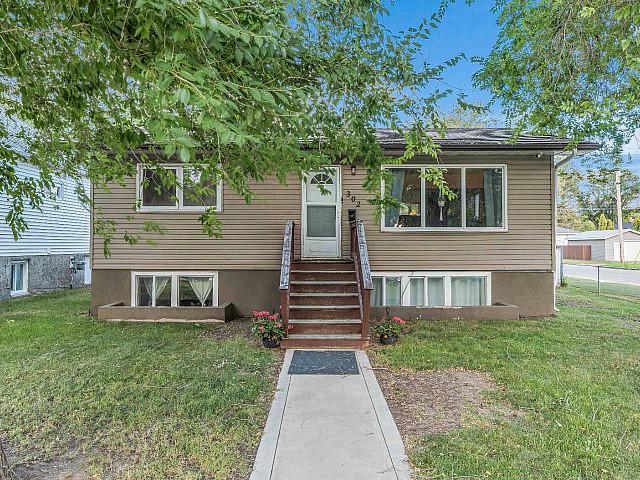 House for sale in Saskatoon, Saskatchewan