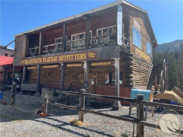 House for sale in Cooke City, Montana