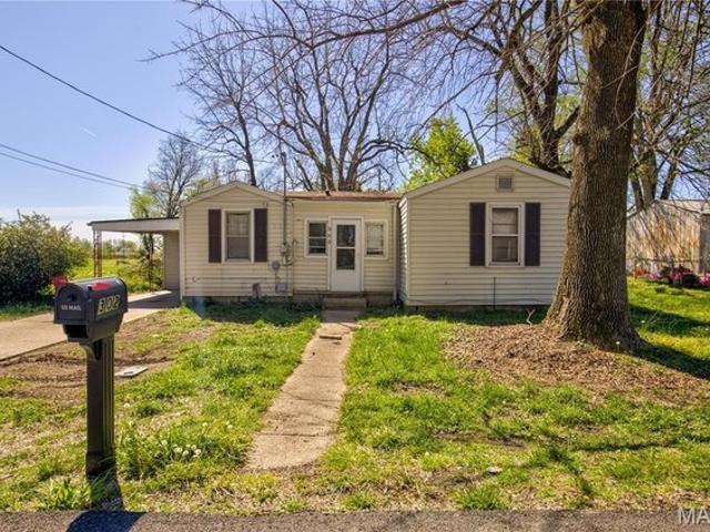 House for sale in Sikeston, Missouri