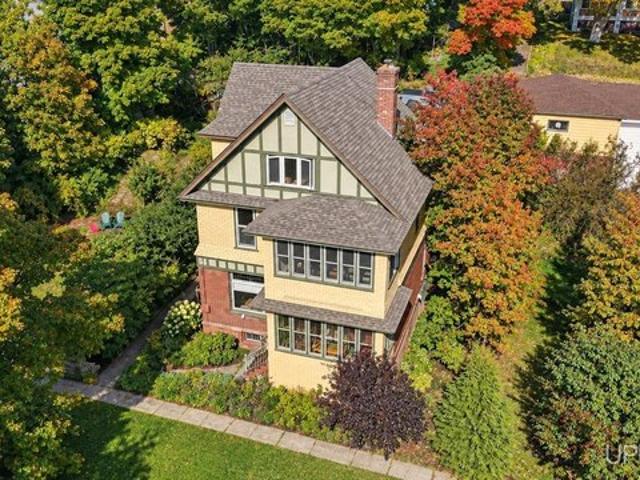 House for sale in Hancock, Houghton County