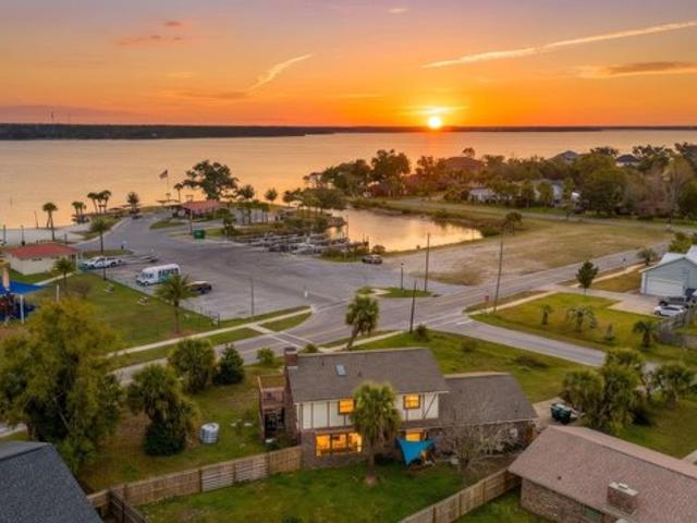 House for sale in Lynn Haven, Florida