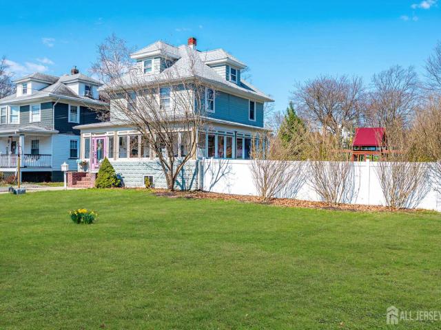 House for sale in Dunellen, New Jersey