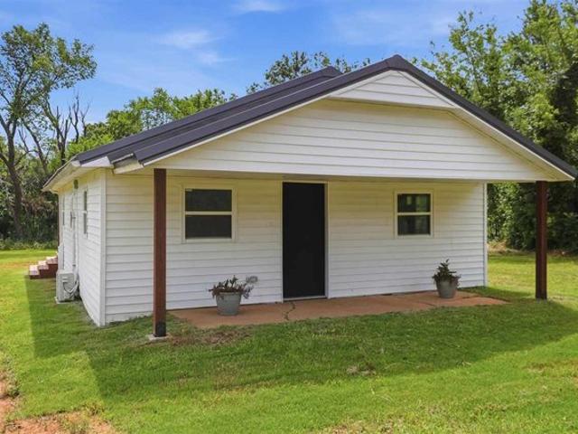 House for sale in Tryon, Oklahoma