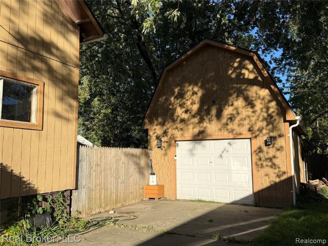 House for sale in Durand, Shiawassee County