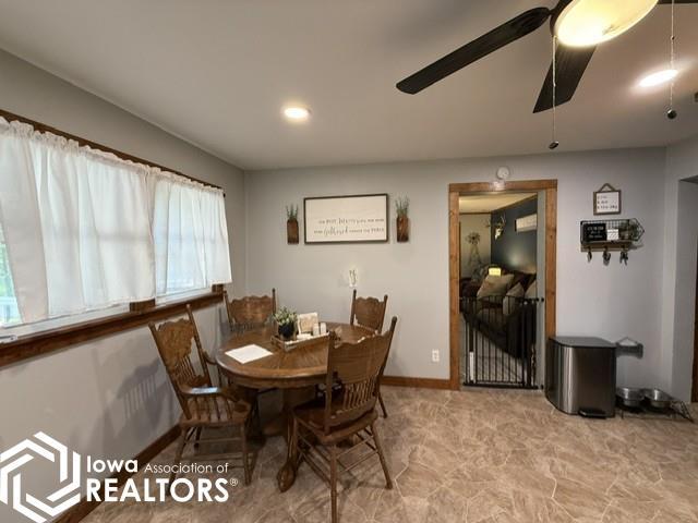 House for sale in Cincinnati, Iowa